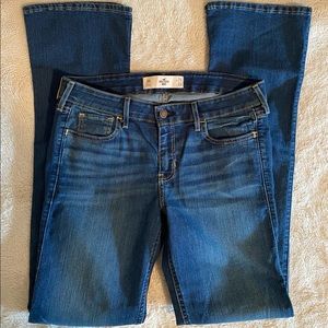 9R Hollister Boot Jeans